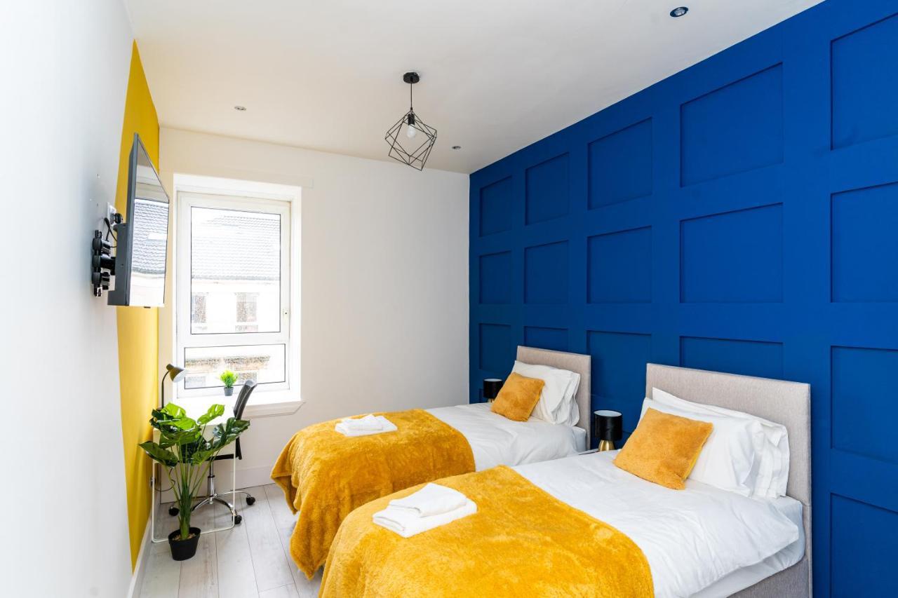 Cheerful 2 Bedroom Homely Apartment, Sleeps 6 Guest Comfy, 3X Double Bed, Parking, Free Wifi, Suitable For Business, Leisure Guest,Glasgow, Glasgow West End, Near City Centre Buitenkant foto