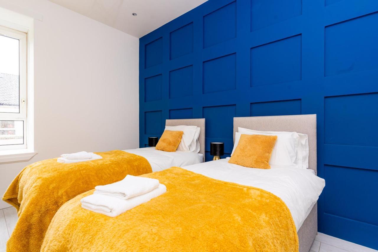 Cheerful 2 Bedroom Homely Apartment, Sleeps 6 Guest Comfy, 3X Double Bed, Parking, Free Wifi, Suitable For Business, Leisure Guest,Glasgow, Glasgow West End, Near City Centre Buitenkant foto