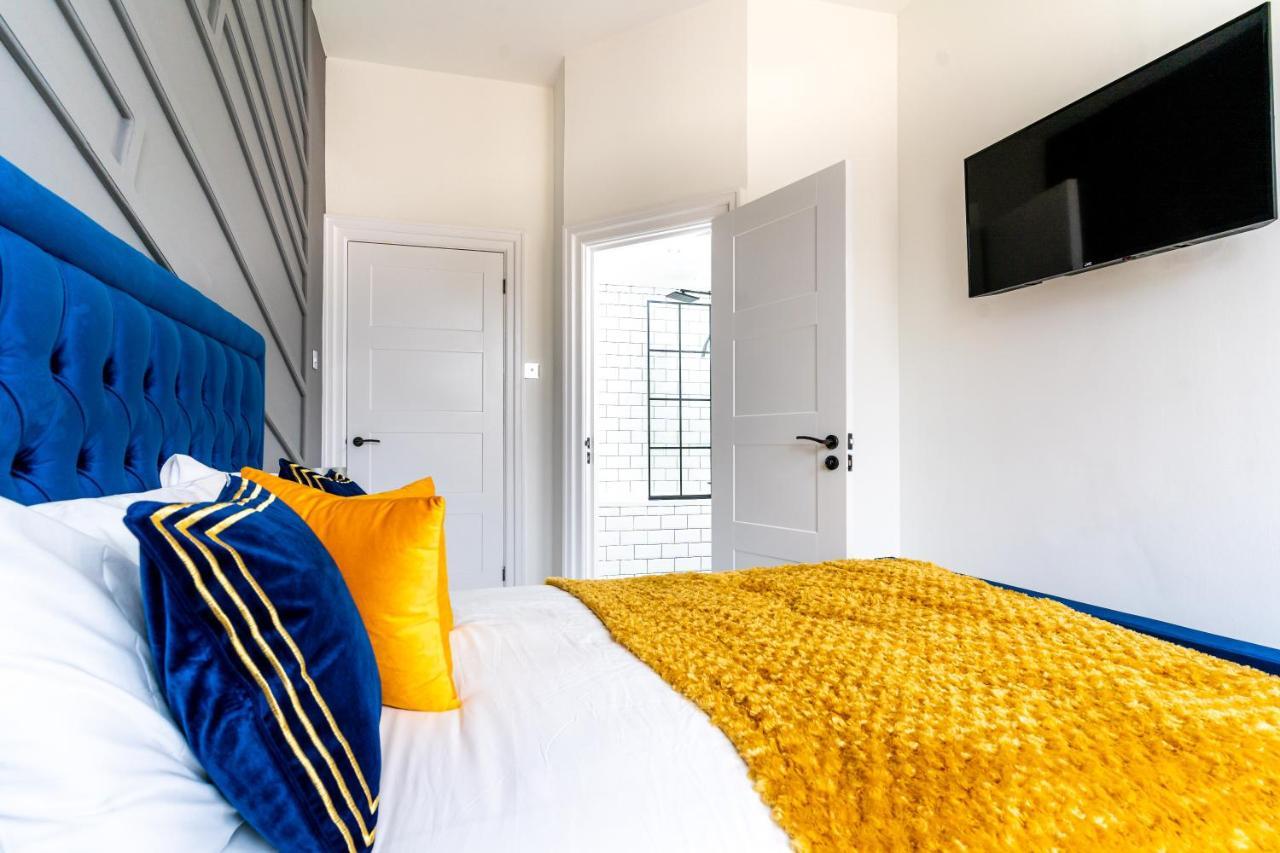Cheerful 2 Bedroom Homely Apartment, Sleeps 6 Guest Comfy, 3X Double Bed, Parking, Free Wifi, Suitable For Business, Leisure Guest,Glasgow, Glasgow West End, Near City Centre Buitenkant foto