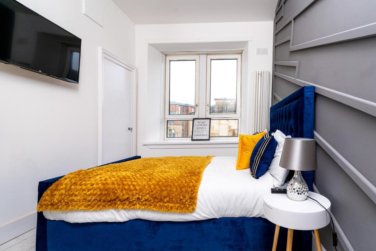 Cheerful 2 Bedroom Homely Apartment, Sleeps 6 Guest Comfy, 3X Double Bed, Parking, Free Wifi, Suitable For Business, Leisure Guest,Glasgow, Glasgow West End, Near City Centre Buitenkant foto