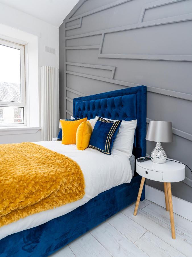 Cheerful 2 Bedroom Homely Apartment, Sleeps 6 Guest Comfy, 3X Double Bed, Parking, Free Wifi, Suitable For Business, Leisure Guest,Glasgow, Glasgow West End, Near City Centre Buitenkant foto